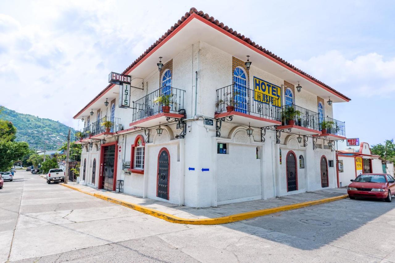 Hotel Isis Zihuatanejo Bagian luar foto