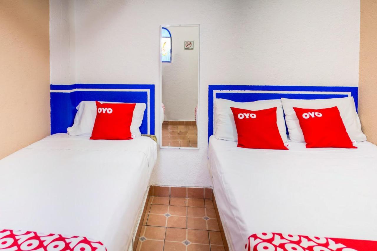 Hotel Isis Zihuatanejo Bagian luar foto