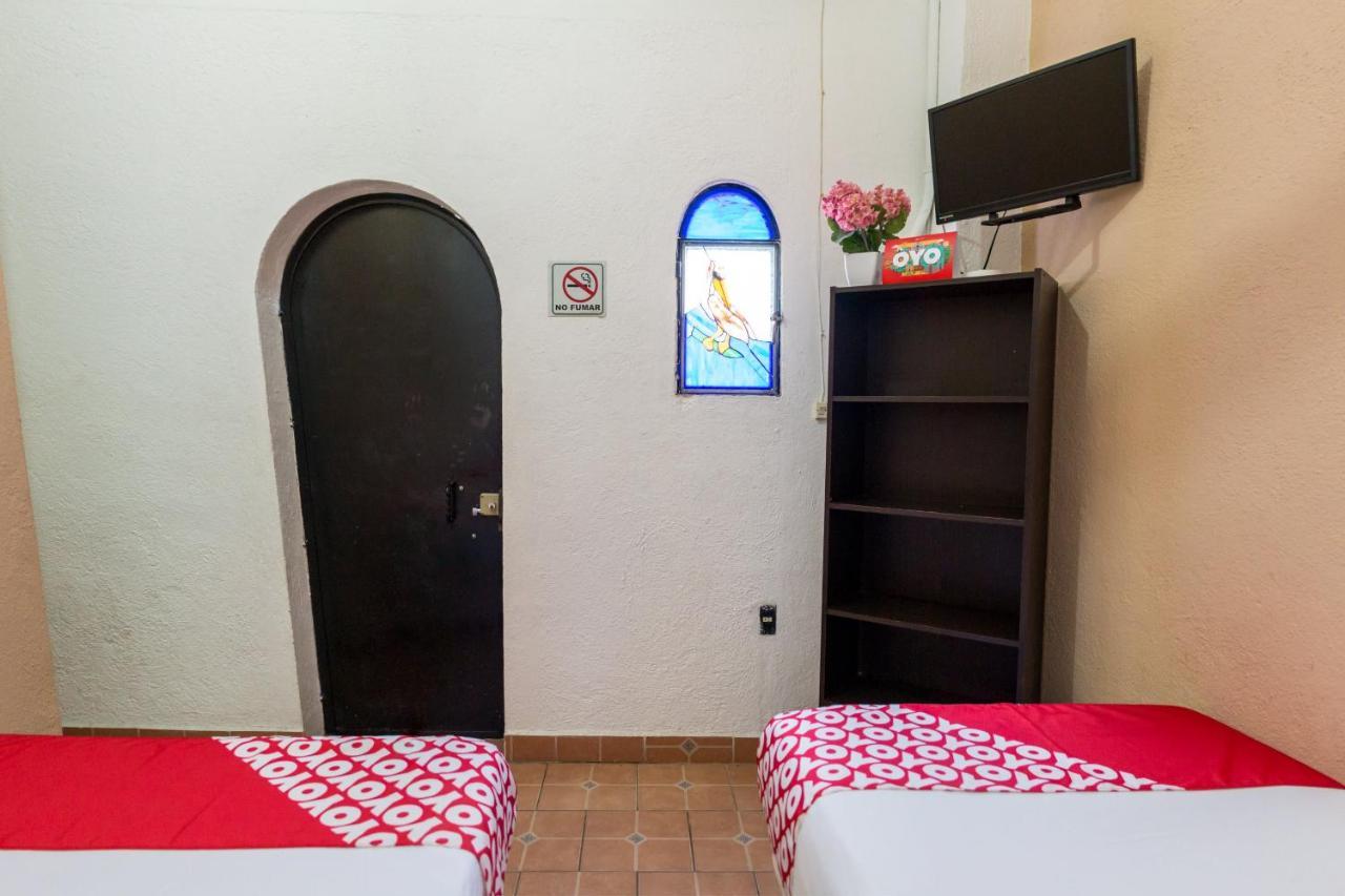 Hotel Isis Zihuatanejo Bagian luar foto