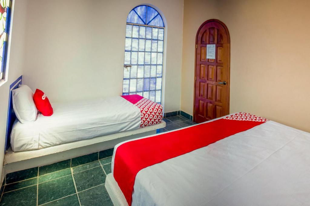Hotel Isis Zihuatanejo Bagian luar foto