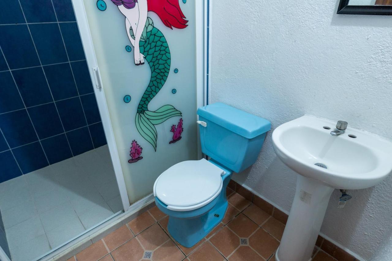 Hotel Isis Zihuatanejo Bagian luar foto