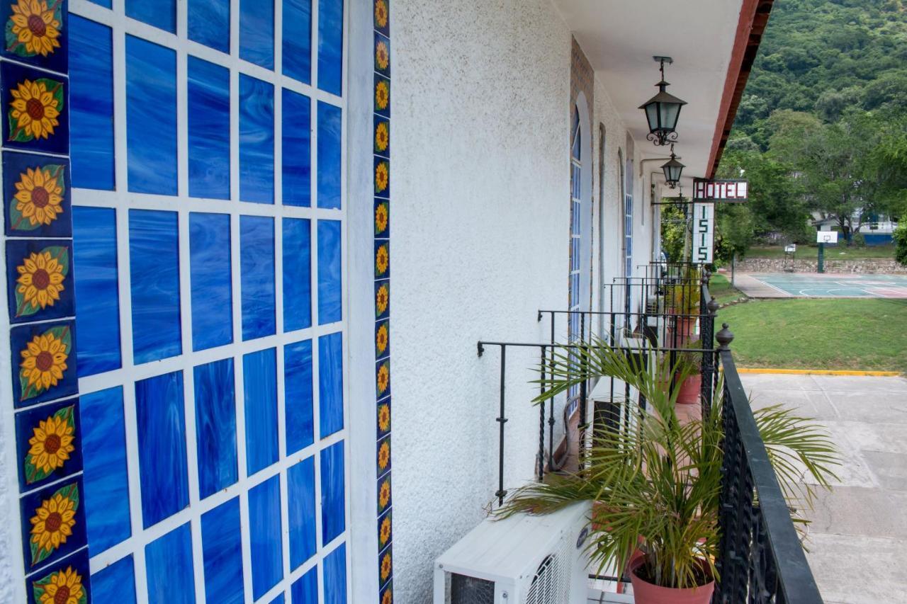 Hotel Isis Zihuatanejo Bagian luar foto